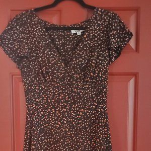 NWOT BB Dakota Heavy Petals Dress